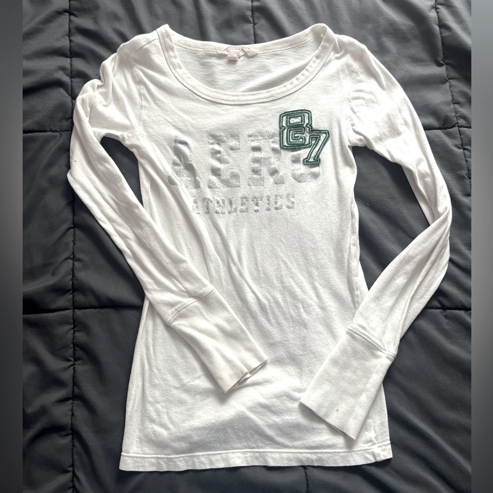 SOLD Y2K Aéropostale long sleeve tight fitting shirt